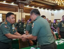 Pangdam XIV/Hasanuddin Mayjen TNI Bobby Rinal Makmun Mengikuti Rapim TNI AD TA 2024