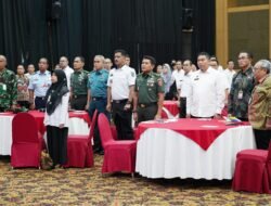 Kapoksahli Pangdam XIV/Hasanuddin Hadiri Rakerda BKKBN Sulsel 2024 untuk Membahas Tantangan Masa Depan