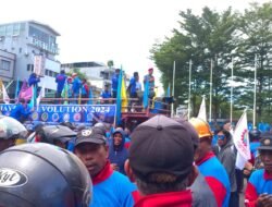 AKBP Yudi Frianto Pimpin Pengamanan Aksi May Day di Pelabuhan Soekarno-Hatta Makassar