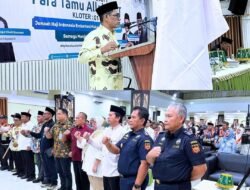 Sebanyak 450 Jemaah Haji Kloter I Embarkasi Makassar Diberangkatkan ke Tanah Suci