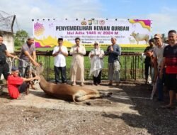 Penyembelihan Hewan Qurban Keluarga Besar Polres Bone: Meneguhkan Nilai Kepatutan dan Semangat Pengabdian