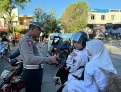 Kasat Lantas Polres Pangkep Edukasi Pelajar tentang Keselamatan Berlalulintas