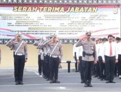 Kapolrestabes Makassar Pimpin Upacara Serah Terima Jabatan dan Pelantikan di Polrestabes Makassar
