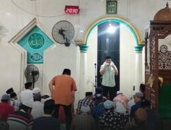 Camat Kepulauan Sangkarrang Gelar Safari Ramadhan di Masjid Miftahul Jannah, Barrang Caddi