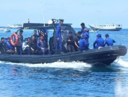 HUT ke-74, Ditpolairud Polda Sulsel Laksanakan Transplantasi Terumbu Karang di Pulau Samalona