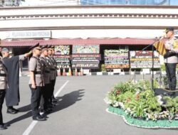 Kapolrestabes Makassar Pimpin Upacara Sertijab dan Pisah Sambut Pejabat Polrestabes Makassar