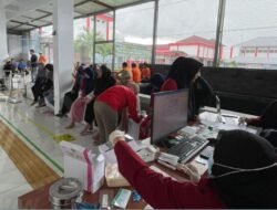Hujan Tak Surutkan Tim Medis Klinik DR. Sahardjo Berikan Layanan Prima untuk Warga Binaan