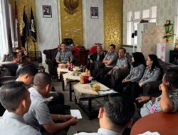 Kalapas Makassar Pimpin Rapat Persiapan Buka Puasa Bersama dan Berbagi Takjil