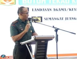Pangdam XIV/Hasanuddin Beri Apresiasi Dua Prajurit TNI Kodam Hasanuddin Bantu Warga Amankan Terduga Begal.