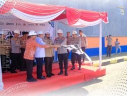 Kapolda Sulsel Hadiri Kick Off Gerakan Pangan Murah Polri, Pastikan Ketersediaan dan Stabilitas Harga Beras di Sulawesi Selatan