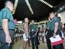 Kasdam XIV/Hsn Pimpin Sidang Parade Penerimaan Calon Bintara PK TNI AD Gelombang II TA 2025 Panda Makassar