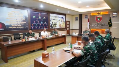 Pangdam XIV/Hasanuddin Tekankan Profesionalisme, Integritas, dan Kepemimpinan kepada Dansat Jajaran Kodam