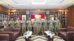 Pangdam XIV/Hasanuddin Terima Kunjungan Silaturahmi Pangdivif 3/Kostrad, Perkuat Sinergi dan Kolaborasi Tugas